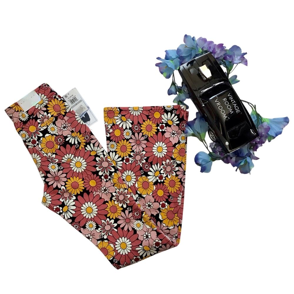 Tinseltown NWT High Rise Pull On Floral Flare Pants Juniors/Women 1/25